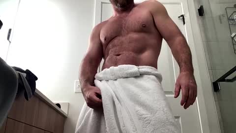 Snapshot of stlhotwifeguy chatting on February 12, 2025, 9:22 pm stlhotwifeguy online show from February 12, 2025, 9:22 pm