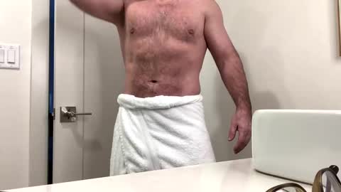 Snapshot of stlhotwifeguy chatting on February 19, 2025, 11:57 pm stlhotwifeguy online show from February 19, 2025, 11:57 pm