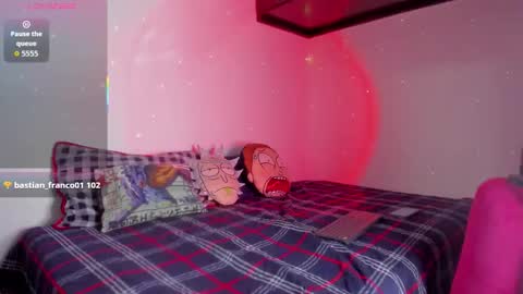 Stone Lee  online show from September 12, 2025, 2:22 am