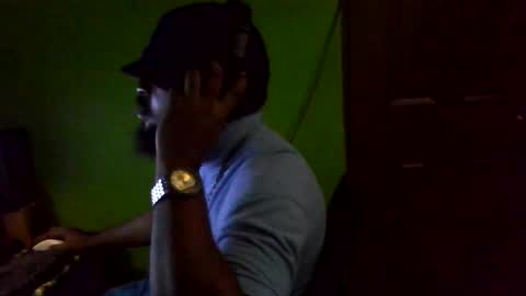 stonehardbbcdick2 online show from February 11, 2025, 3:29 pm