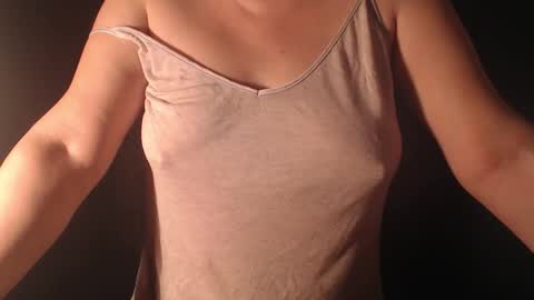 stonenipple online show from November 12, 2025, 5:52 am