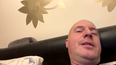 Snapshot of stoodley22 chatting on December 18, 2024, 3:55 pm Stoodley22 online show from December 18, 2024, 3:55 pm