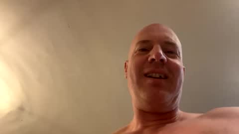 Snapshot of stoodley22 chatting on February 6, 2025, 5:35 am Stoodley22 online show from February 6, 2025, 5:35 am