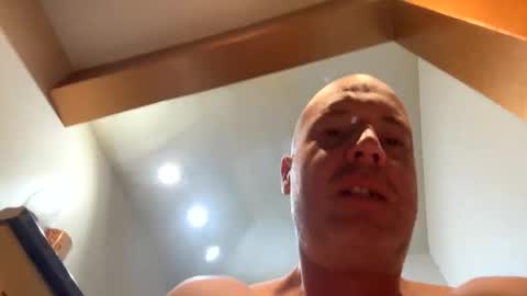 Snapshot of stoodley22 chatting on October 7, 2025, 4:42 am Stoodley22 online show from October 7, 2025, 4:42 am