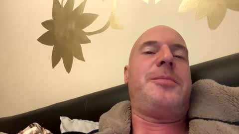 Snapshot of stoodley22 chatting on October 29, 2025, 6:42 pm Stoodley22 online show from October 29, 2025, 6:42 pm