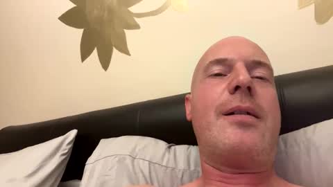 Snapshot of stoodley22 chatting on November 6, 2025, 4:08 pm Stoodley22 online show from November 6, 2025, 4:08 pm