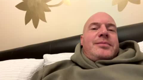 Stoodley22 online show from March 1, 2026, 7:49 pm