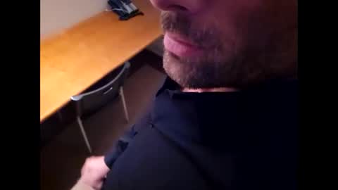 stopshottttt online show from November 3, 2025, 3:35 pm