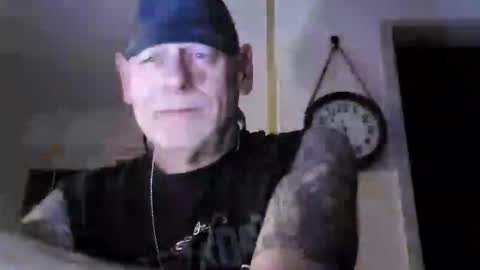 Snapshot of stormynorm14 chatting on October 18, 2025, 2:25 am stormynorm14 online show from October 18, 2025, 2:25 am