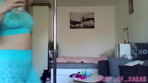 Snapshot of story_of_sarah chatting on April 8, 2026, 8:14 am Sarah online show from April 8, 2026, 8:14 am