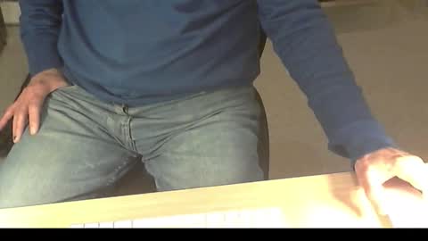 Dave online show from November 14, 2025, 9:13 pm