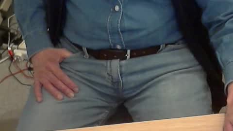 Dave online show from March 22, 2026, 7:39 pm