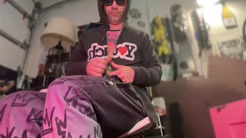 Str8 online show from January 28, 2025, 12:54 pm