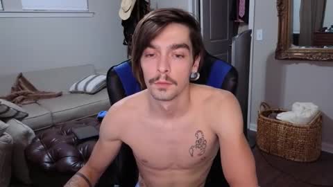 str8whiteboy21 online show from September 27, 2025, 6:18 am