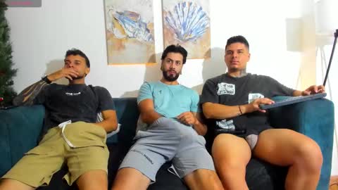 straight__friends online show from March 3, 2026, 2:56 pm