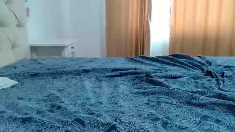 Vivian online show from December 21, 2024, 10:17 am