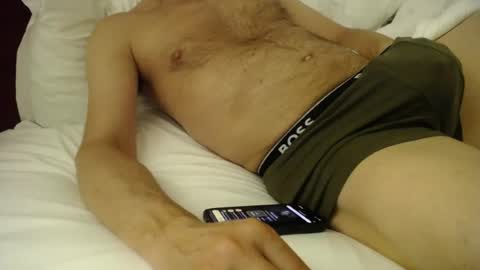 Snapshot of straightslav1 chatting on June 15, 2026, 9:06 pm straightslav online show from June 15, 2026, 9:06 pm