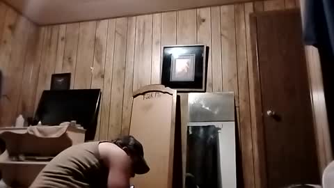 straighttoy online show from February 22, 2025, 9:23 am