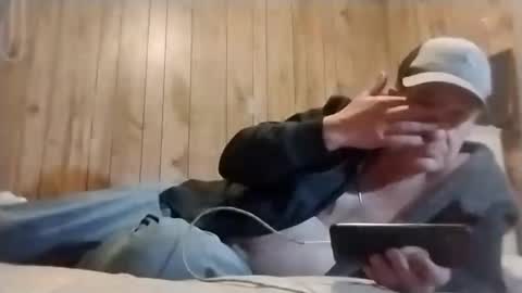 straighttoy online show from March 10, 2025, 8:15 am