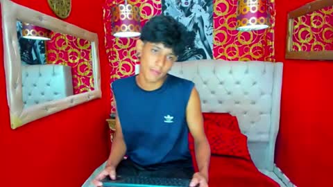 Snapshot of straightyounpein chatting on April 15, 2026, 4:41 am straightyounpein online show from April 15, 2026, 4:41 am