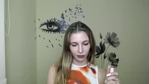 Amalia online show from December 8, 2024, 4:18 pm