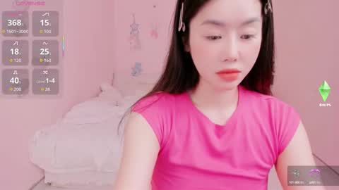 strawberry_loveee online show from September 28, 2025, 8:20 am
