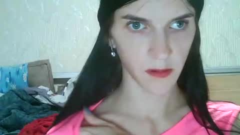 Strawberry Storm online show from September 8, 2025, 5:23 pm
