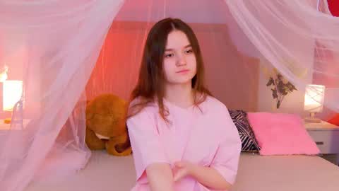 Snapshot of strawbunnybite chatting on July 11, 2026, 2:42 pm Bunny online show from July 11, 2026, 2:42 pm