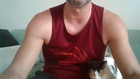 streaml1n3d online show from May 5, 2026, 9:28 am