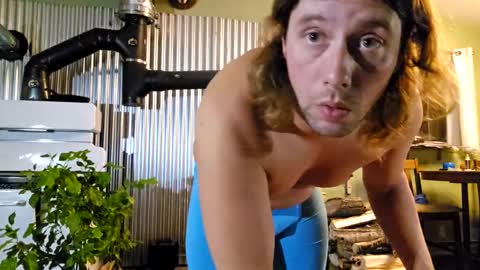 Snapshot of stricktlypleasure chatting on January 9, 2025, 3:04 am stricktlypleasure online show from January 9, 2025, 3:04 am