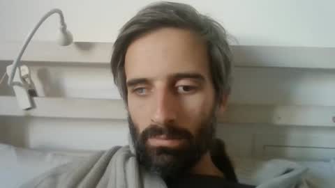 stroke1 online show from March 3, 2025, 10:06 am