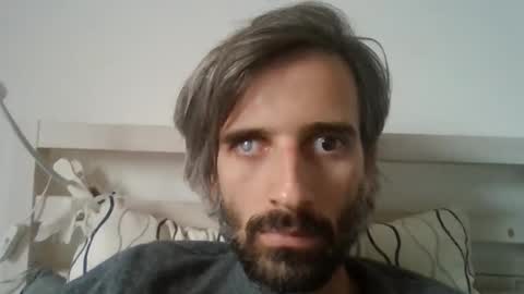 stroke1 online show from February 3, 2026, 9:47 am