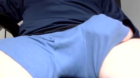 strokes_for_you online show from April 16, 2026, 5:14 pm