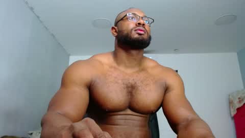 strong_george1 online show from January 15, 2025, 8:05 pm