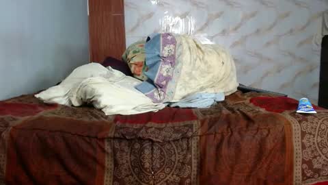 strong_george1 online show from February 13, 2025, 6:52 am