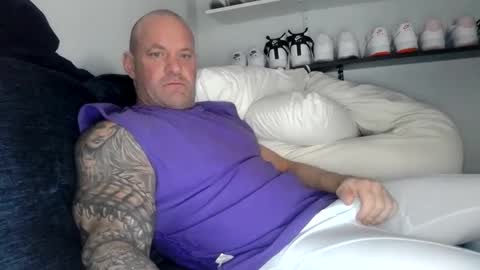 StrongAndHard online show from January 25, 2025, 6:35 pm