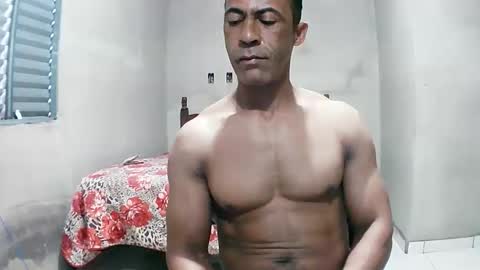strongdaddyfantastic online show from May 16, 2026, 1:21 pm