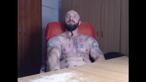 Snapshot of strongivan chatting on October 23, 2025, 4:12 am StrongIvan online show from October 23, 2025, 4:12 am