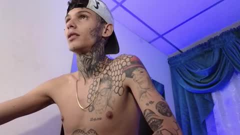 stuart_boy_ online show from December 15, 2024, 8:08 am