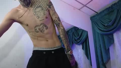 stuart_boy_ online show from December 21, 2024, 4:19 am