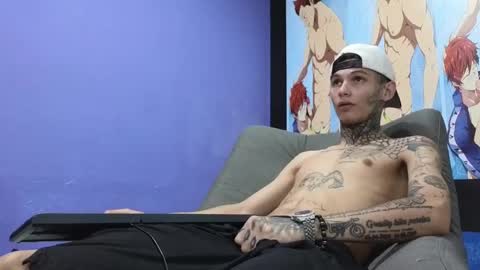 stuart_boy_ online show from December 28, 2024, 7:33 am