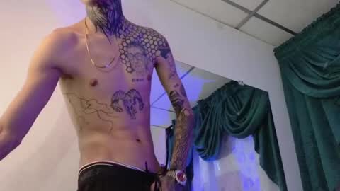 stuart_boy_ online show from December 29, 2024, 8:44 am