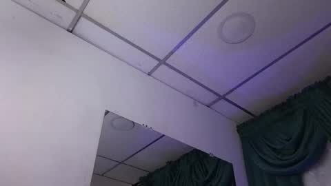 stuart_boy_ online show from January 6, 2025, 9:19 am