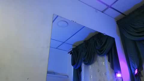 stuart_boy_ online show from January 18, 2025, 10:06 am