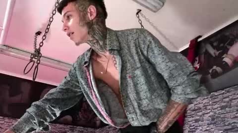 stuart_boy_ online show from September 21, 2025, 2:13 am