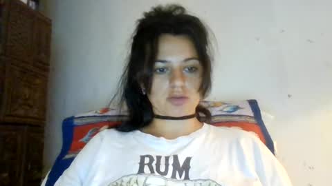 Snapshot of stubbornioana chatting on July 5, 2026, 7:48 am stubbornioana online show from July 5, 2026, 7:48 am