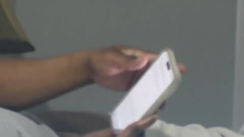 stuc0nyou online show from April 22, 2026, 10:50 am