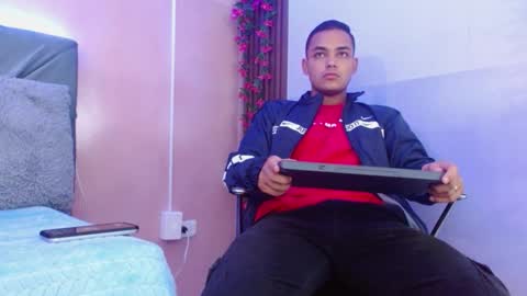 Snapshot of studentdeivy chatting on February 4, 2026, 10:32 am DEIVY online show from February 4, 2026, 10:32 am