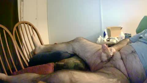 Snapshot of stugots42 chatting on February 5, 2025, 5:30 am stugots42 online show from February 5, 2025, 5:30 am
