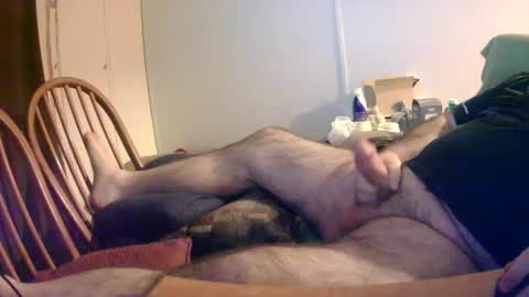 Snapshot of stugots42 chatting on February 20, 2025, 4:39 am stugots42 online show from February 20, 2025, 4:39 am